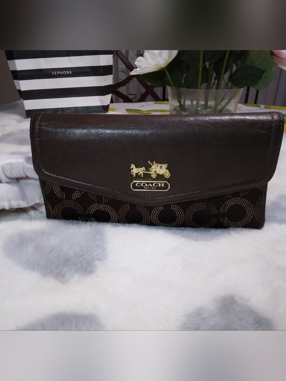 COACH Brown Signature Continental Wallet Dark Brown 🤎💛🤍